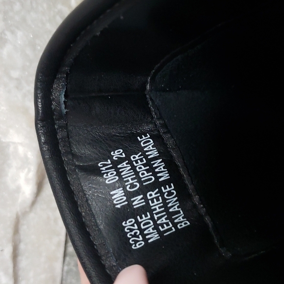 Clarks Study Grade Women's Bootie - Picture 5 of 8